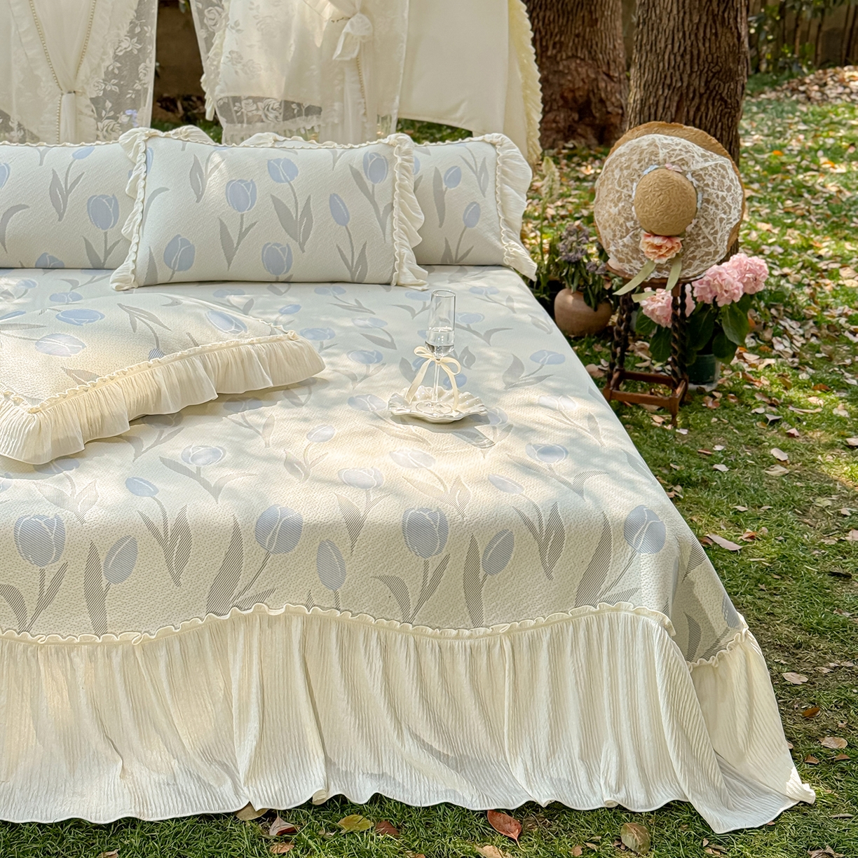 91家纺网 家纺一手货源 找家纺 乐朵家居 2026新款 奶芙 郁金香 弧度款 凉豆豆 凉席三件套 -蓝