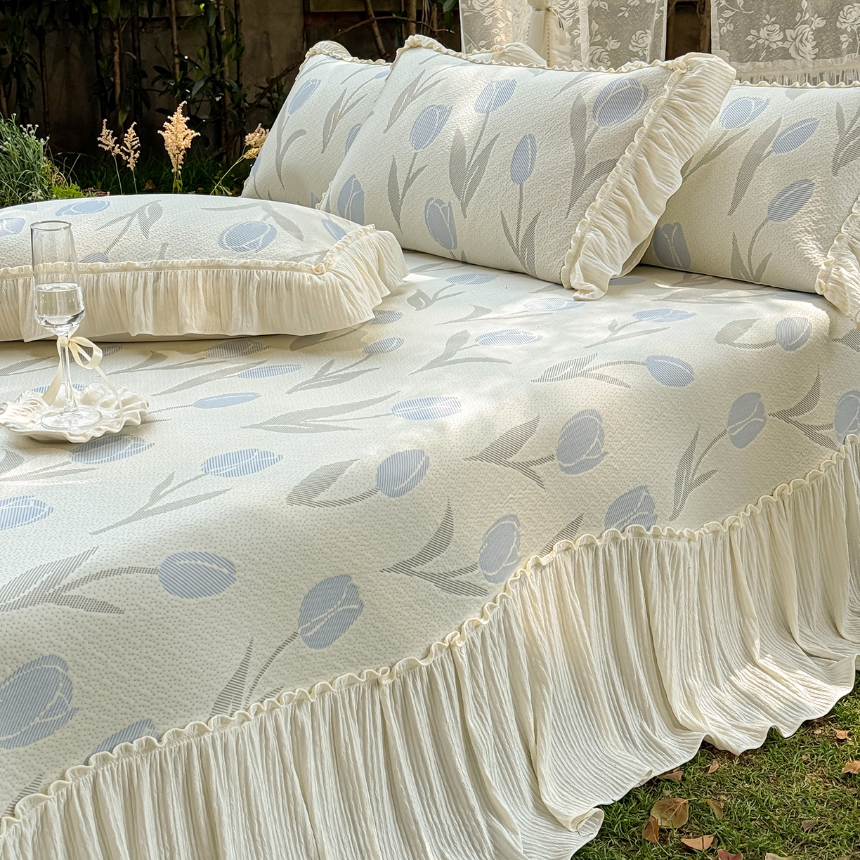 91家纺网 家纺一手货源 找家纺 乐朵家居 2026新款 奶芙 郁金香 弧度款 凉豆豆 凉席三件套 -蓝