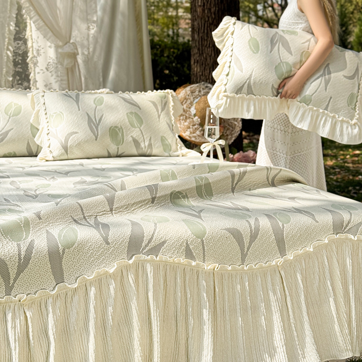 91家纺网 家纺一手货源 找家纺 乐朵家居 2026新款 奶芙 郁金香 弧度款 凉豆豆 凉席三件套-绿