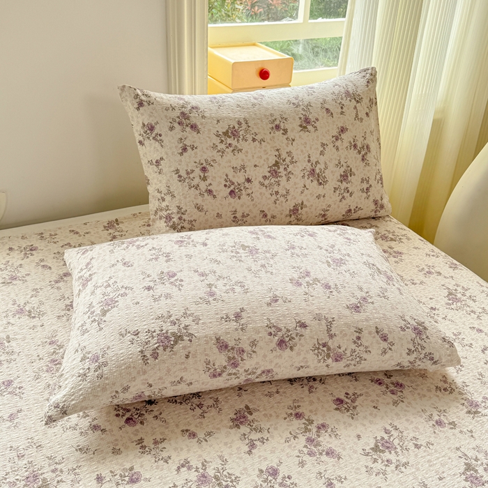 91家纺网 家纺一手货源 找家纺 梵朴 2026新款A类泡芙纱云感邹邹纱双层纱单床单 花季紫