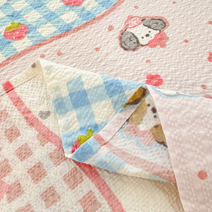 91家纺网 家纺一手货源 找家纺 梵朴 2026新款A类泡芙纱云感邹邹纱双层纱单床单 快乐小狗