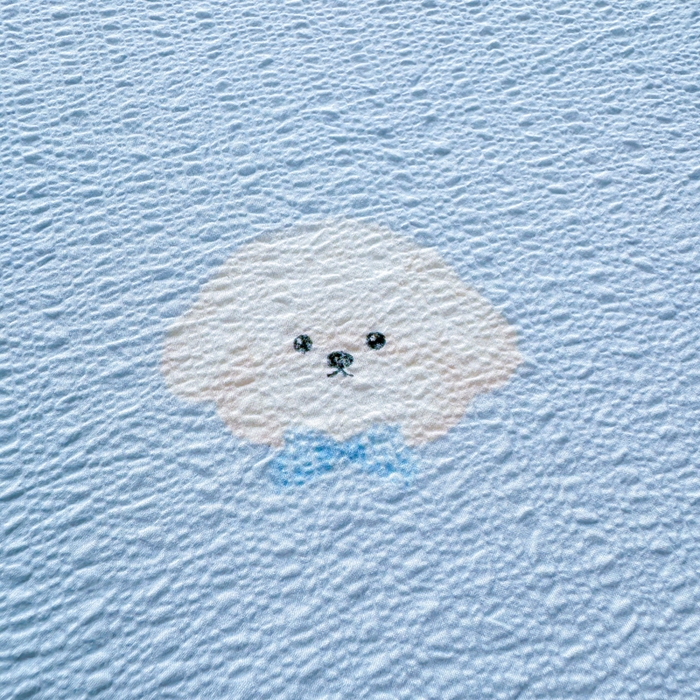 91家纺网 家纺一手货源 找家纺 梵朴 2026新款A类泡芙纱云感邹邹纱双层纱单床单 蓝色领结狗