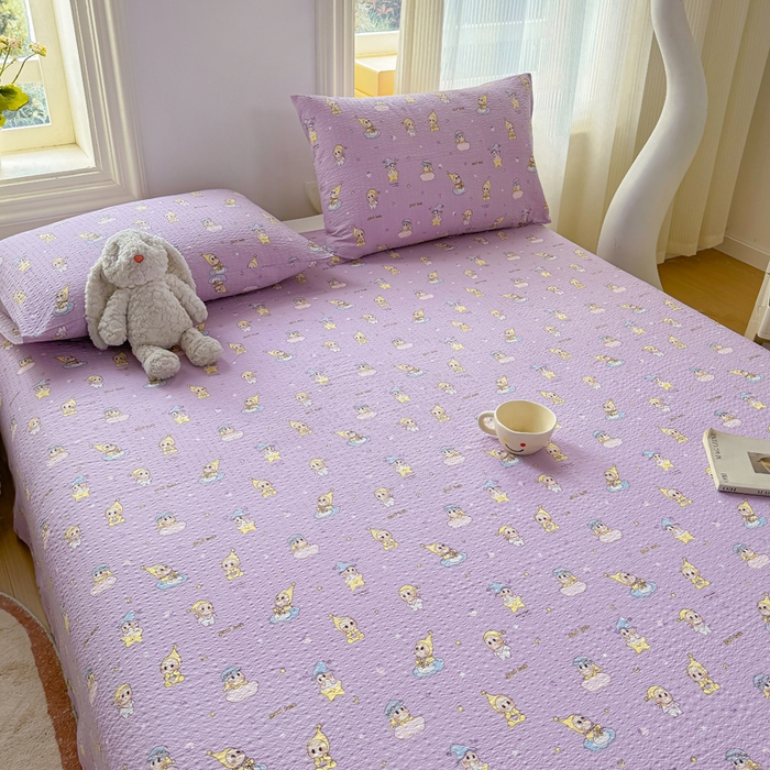 91家纺网 家纺一手货源 找家纺 梵朴 2026新款A类泡芙纱云感邹邹纱双层纱单床单 星星玩偶紫