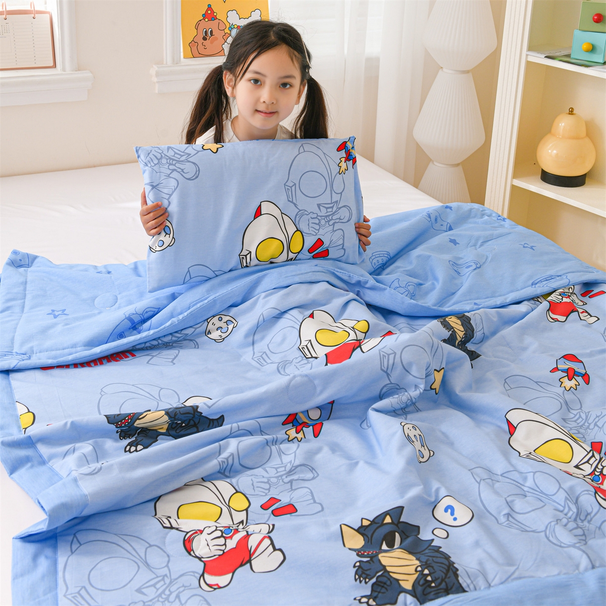 91家纺网 家纺一手货源 找家纺 名兮家居 2026新款经典奥特曼儿童全棉夏被夏凉被空调被【含防伪标】 全棉夏被-奥特勇士