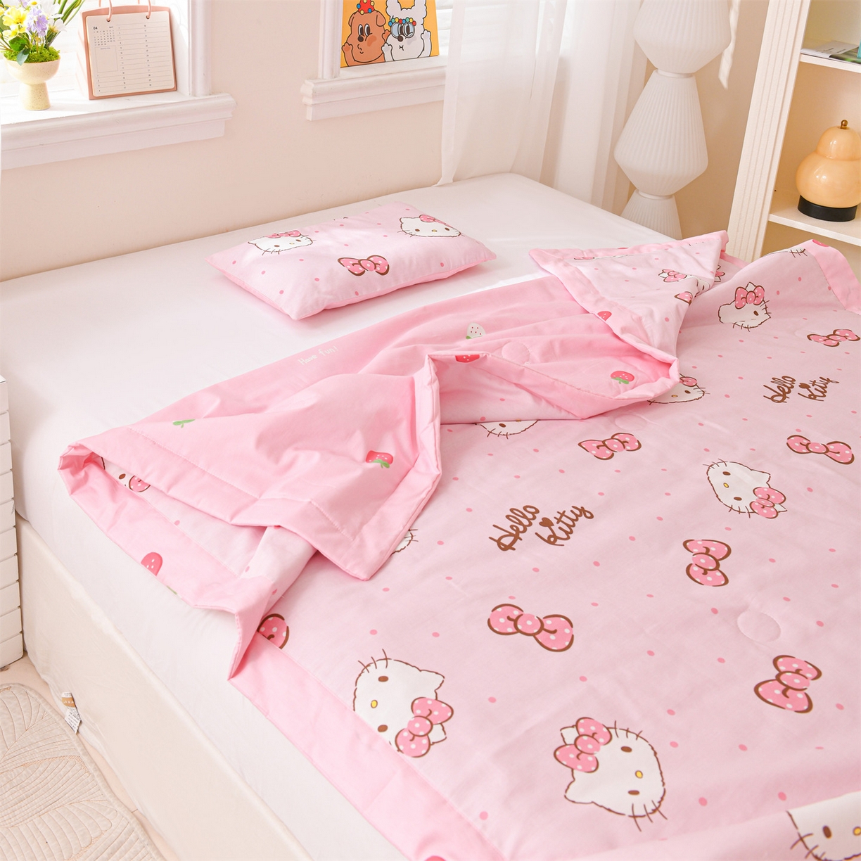 91家纺网 家纺一手货源 找家纺 名兮家居 2026新款经典奥特曼儿童全棉夏被夏凉被空调被【含防伪标】 全棉夏被-呆萌kt