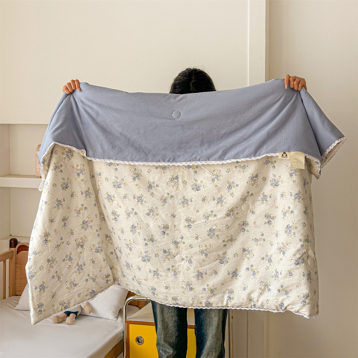 91家纺网 家纺一手货源 找家纺 名兮家居 2026新款儿童A类皱皱纱夏被夏凉被空调被 兰香入梦