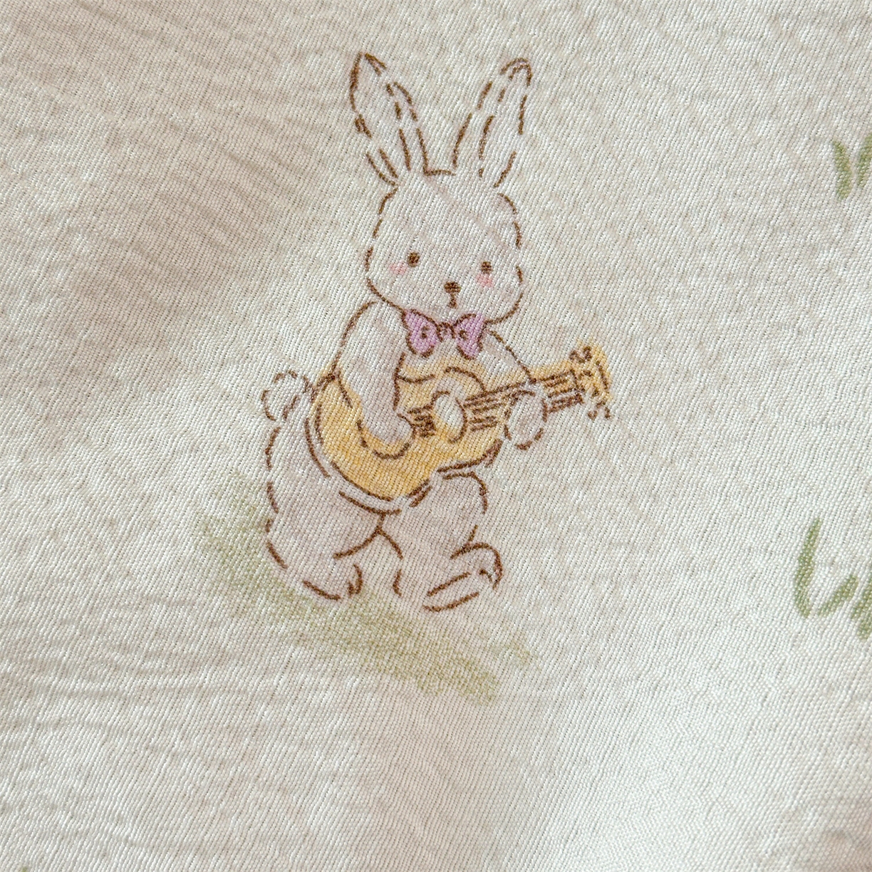 91家纺网 家纺一手货源 找家纺 名兮家居 2026新款儿童A类皱皱纱夏被夏凉被空调被 音乐家