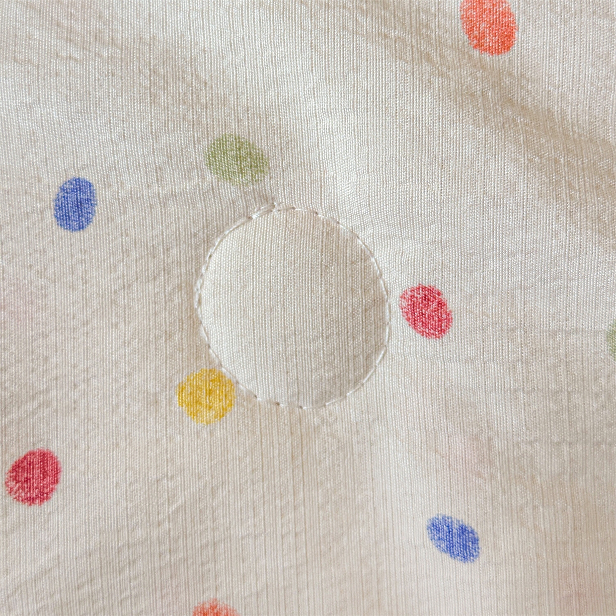 91家纺网 家纺一手货源 找家纺 名兮家居 2026新款儿童A类皱皱纱夏被夏凉被空调被 心动波点