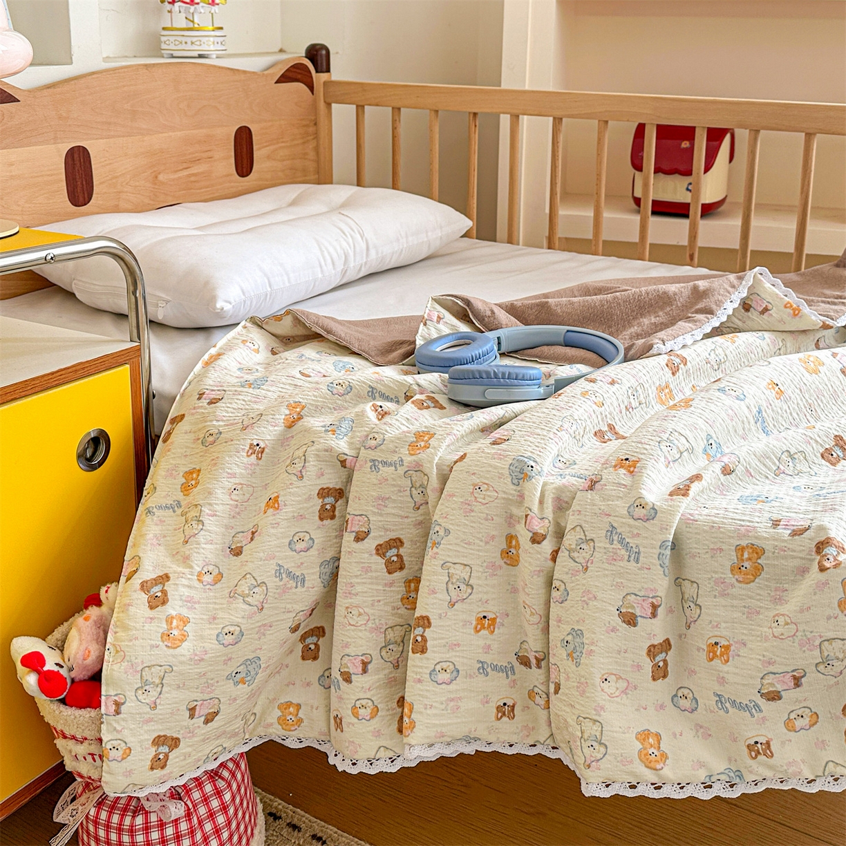 91家纺网 家纺一手货源 找家纺 名兮家居 2026新款儿童A类皱皱纱夏被夏凉被空调被 泡芙狗