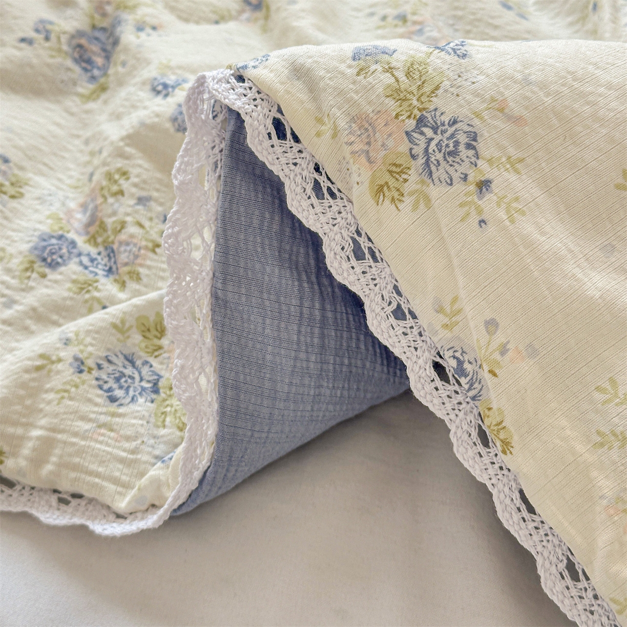 91家纺网 家纺一手货源 找家纺 名兮家居 2026新款儿童A类皱皱纱夏被夏凉被空调被 兰香入梦