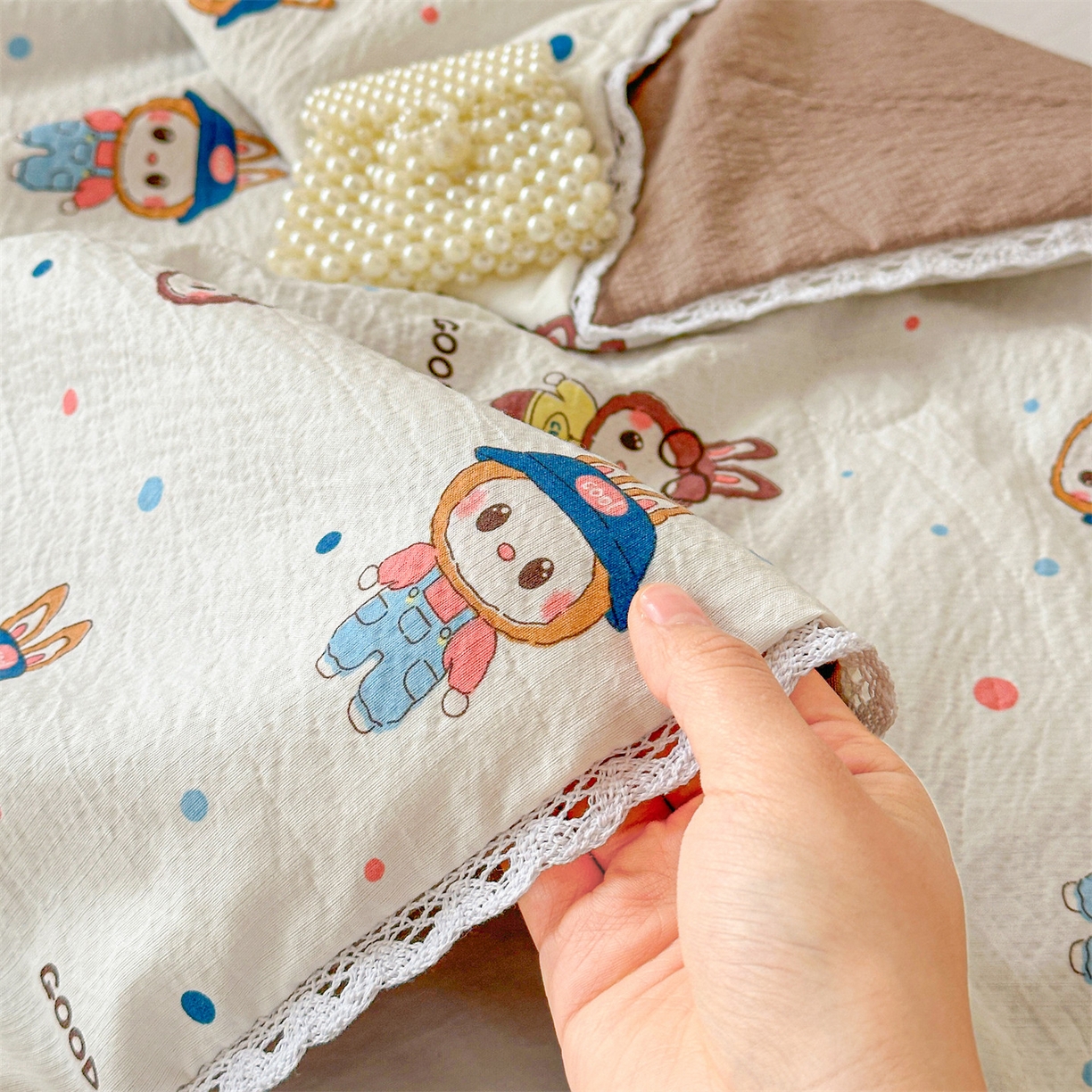 91家纺网 家纺一手货源 找家纺 名兮家居 2026新款儿童A类皱皱纱夏被夏凉被空调被 泡泡兔