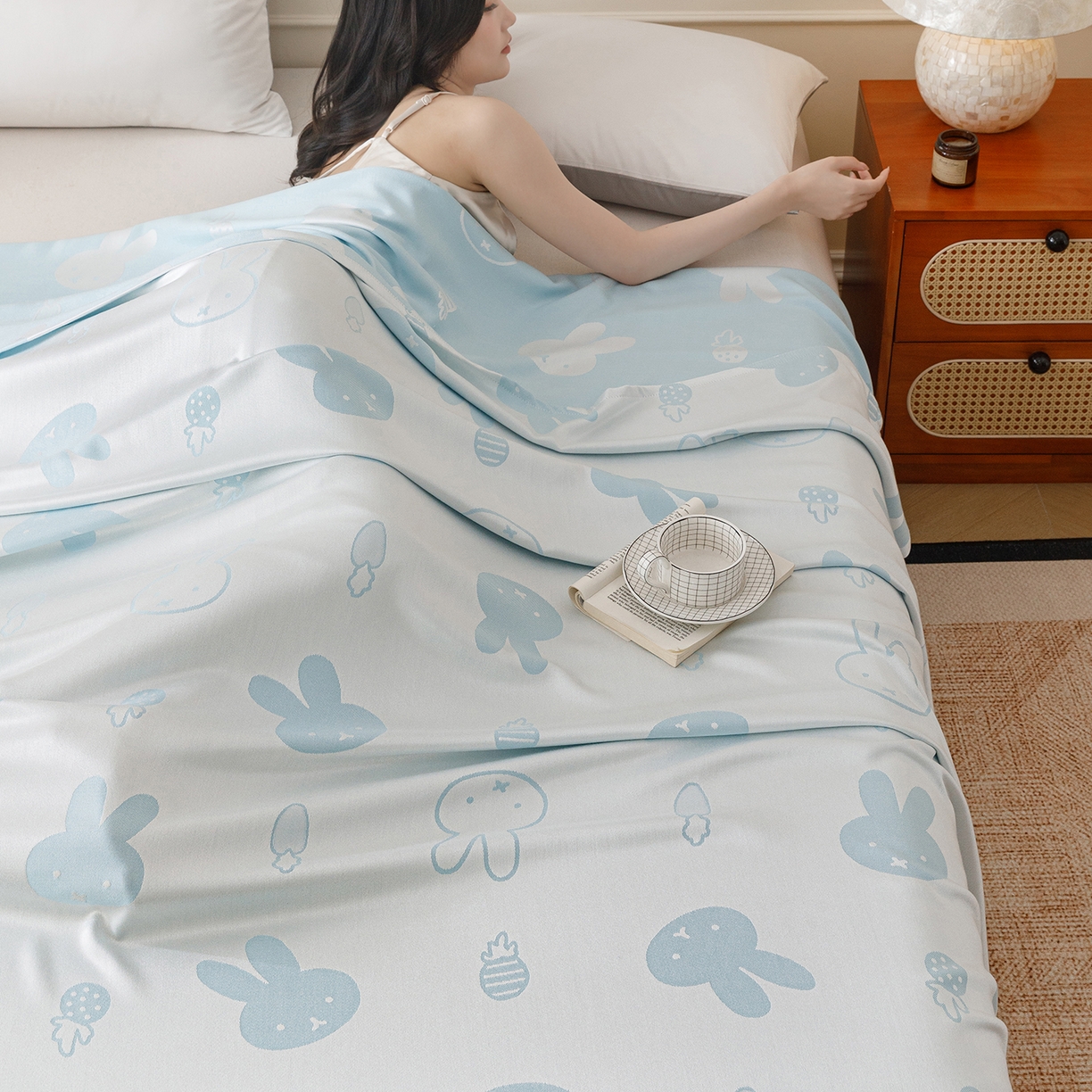 91家纺网 家纺一手货源 找家纺 （总）悦然毛巾被 2026新款竹纤维冷感毯单层毛巾被夏被空调被斜纹提花叶子卡通