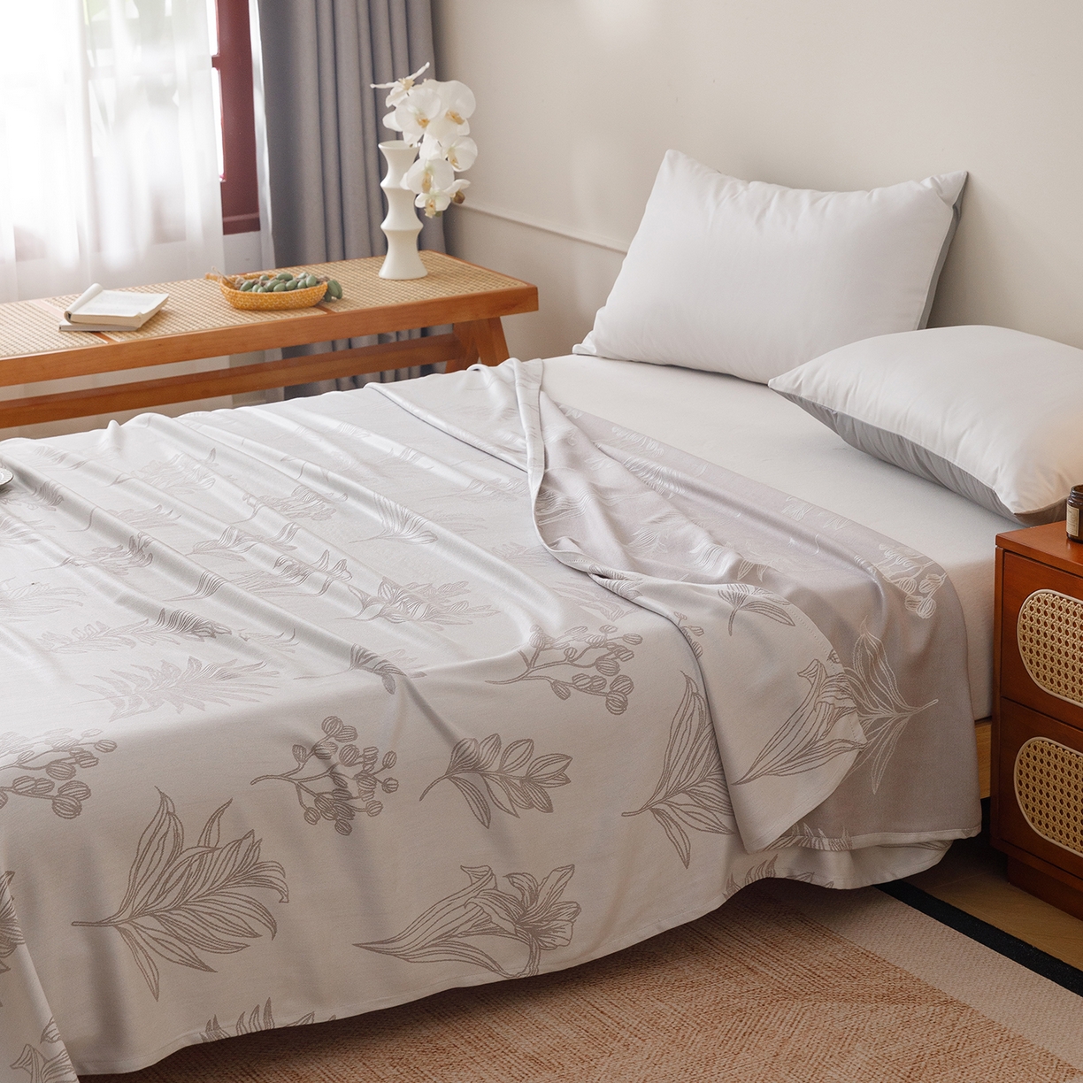 悦然毛巾被 2026新款竹纤维冷感毯单层毛巾被夏被空调被斜纹提花叶子卡通 竹间花银