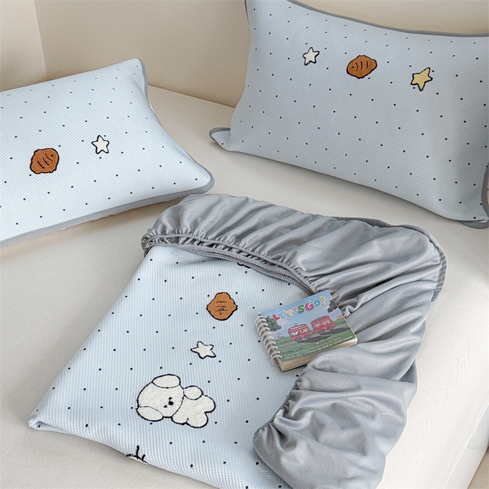 91家纺网 家纺一手货源 找家纺 暖生活 2026新款3DMAX超凉感原创PE冰丝软席子凉席-床笠款 奶蓝星兔