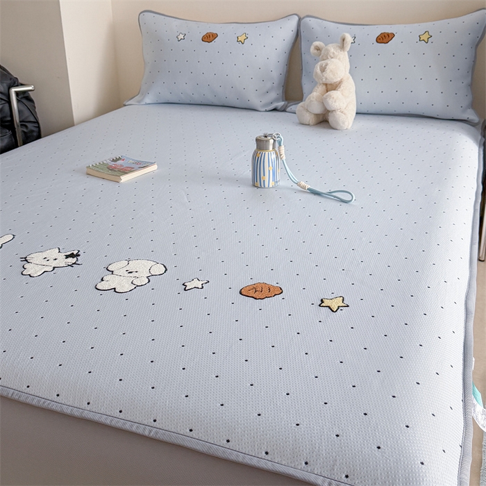 91家纺网 家纺一手货源 找家纺 暖生活 2026新款3DMAX超凉感原创PE冰丝软席子凉席-床笠款 奶蓝星兔