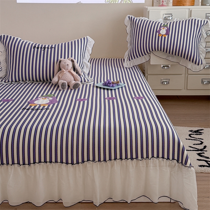 91家纺网 家纺一手货源 找家纺 暖生活 2026新款3DMAX超凉感原创PE冰丝软席子凉席-床裙款 茄子企鹅