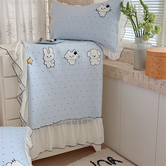 91家纺网 家纺一手货源 找家纺 暖生活 2026新款3DMAX超凉感原创PE冰丝软席子凉席-床裙款 奶蓝星兔