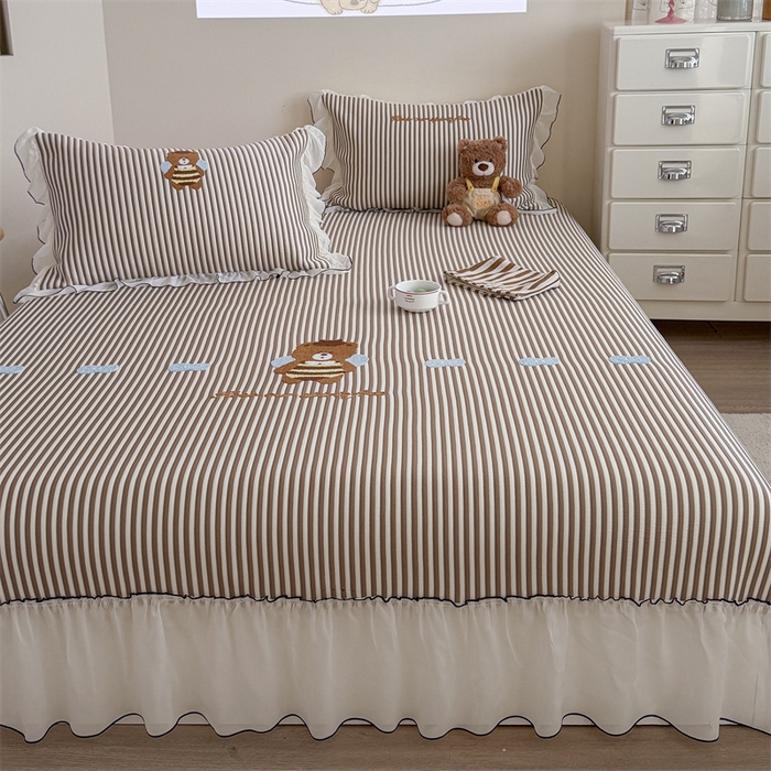 91家纺网 家纺一手货源 找家纺 暖生活 2026新款3DMAX超凉感原创PE冰丝软席子凉席-床裙款 蜜蜂小熊