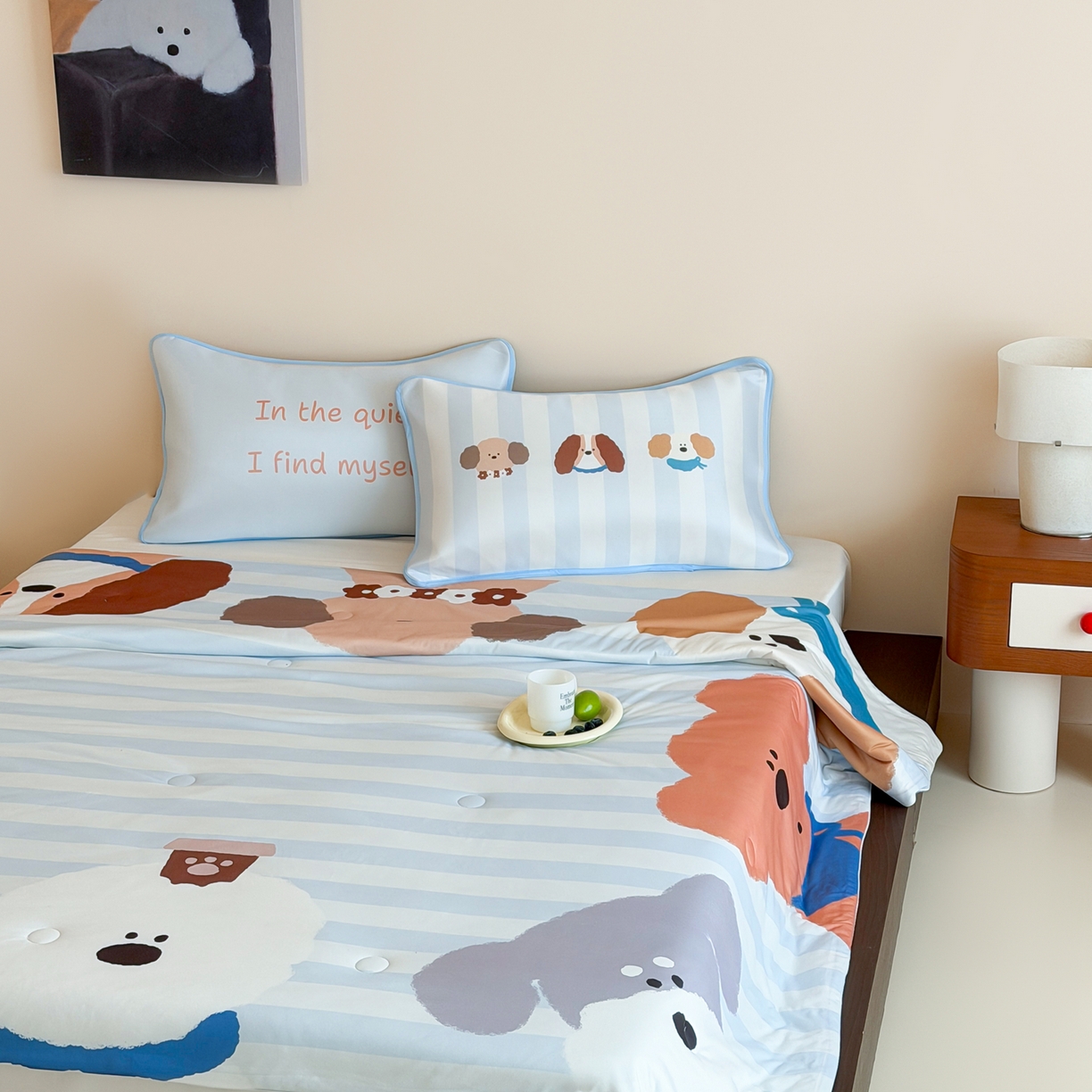 91家纺网 家纺一手货源 找家纺 桃喜 2026新款A类绵绵冰双感夏被夏凉被空调被（一面针织棉一面凉感 夏被蓝条软萌小狗