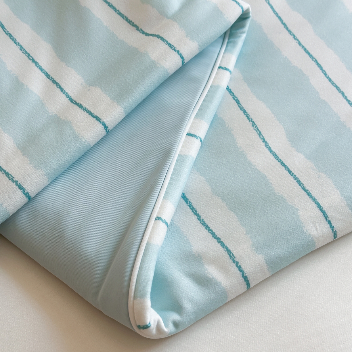 91家纺网 家纺一手货源 找家纺 桃喜 2026新款A类绵绵冰双感夏被夏凉被空调被（一面针织棉一面凉感 夏被面包腊肠狗