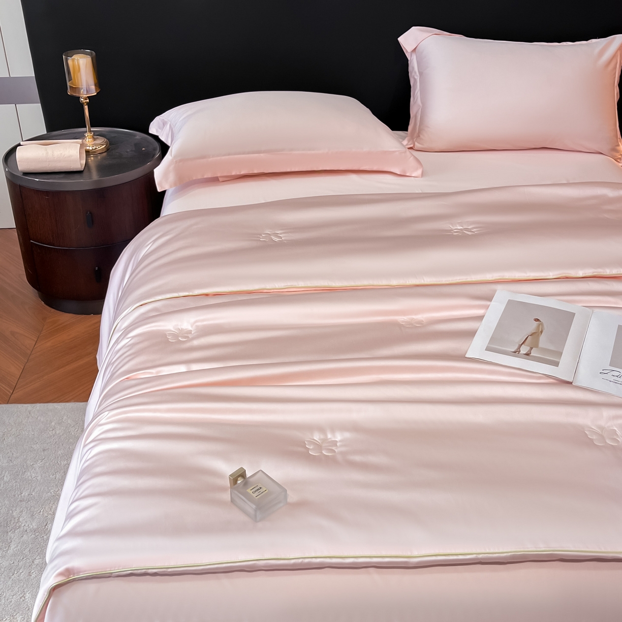 91家纺网 家纺一手货源 找家纺 （总）新方向 2026A类20%蚕丝天丝棉夏被四件套 65%60s兰精天丝 35%100支长绒棉-蝴蝶