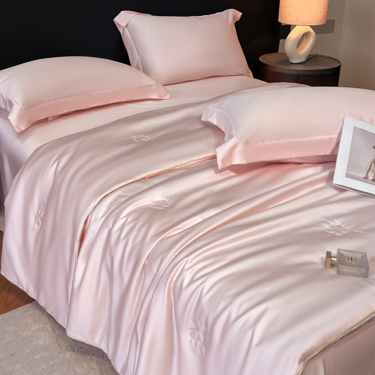 91家纺网 家纺一手货源 找家纺 新方向 2026新款A类20%蚕丝天丝棉夏被四件套蝴蝶系列 蝴蝶-山茶粉