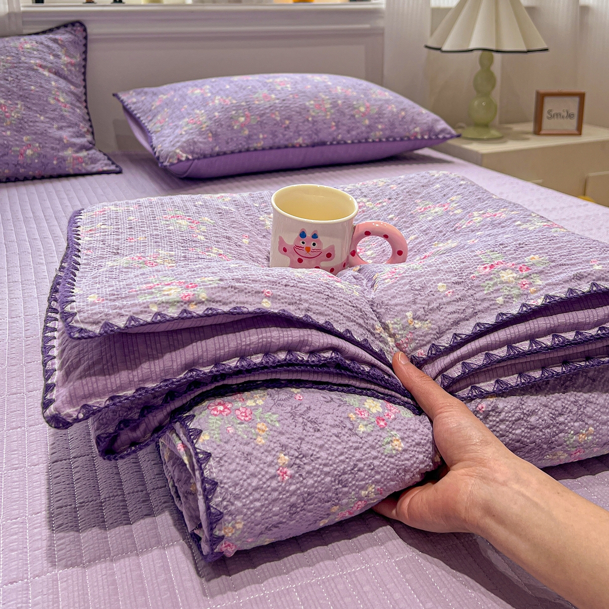 91家纺网 家纺一手货源 找家纺 （总）富米莱（原臻工厂） 2026新款泡芙纱贝壳边夏被夏凉被空调被床盖床裙四件套-欧包系列