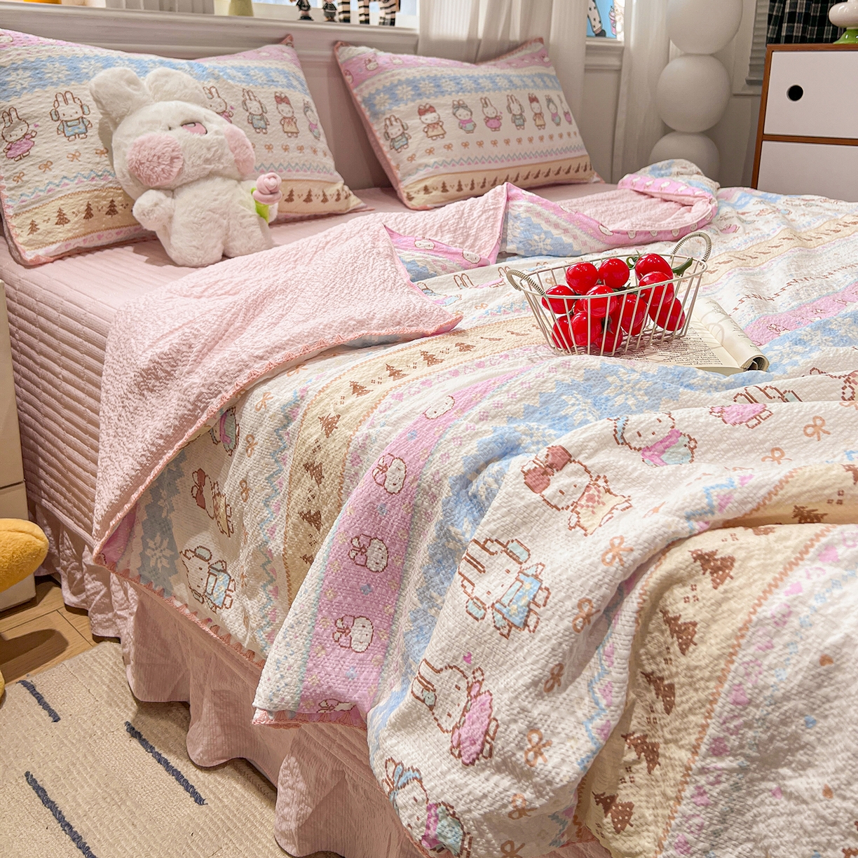 91家纺网 家纺一手货源 找家纺 富米莱（原臻工厂） 2026新款泡芙纱贝壳边夏被夏凉被空调被床盖床裙四件套-欧包系列 欧包-晚安菲菲