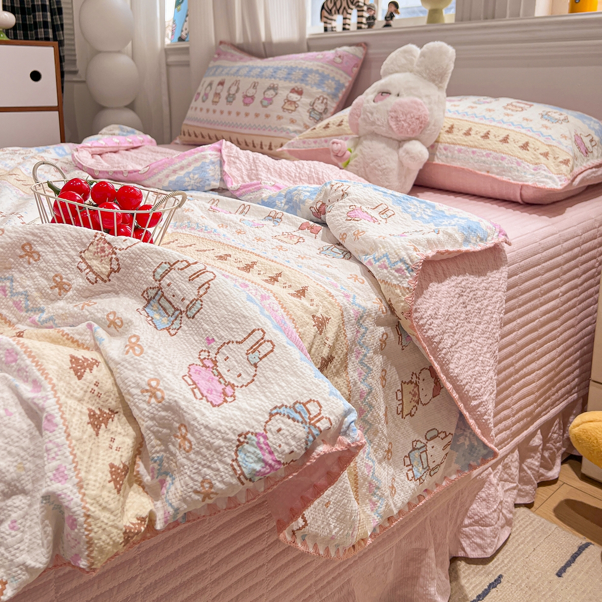 91家纺网 家纺一手货源 找家纺 富米莱（原臻工厂） 2026新款泡芙纱贝壳边夏被夏凉被空调被床盖床裙四件套-欧包系列 欧包-晚安菲菲