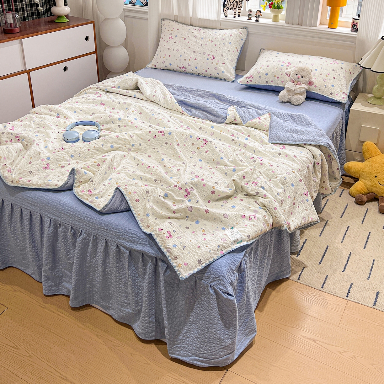 91家纺网 家纺一手货源 找家纺 富米莱（原臻工厂） 2026新款泡芙纱贝壳边夏被夏凉被空调被床盖床裙四件套-欧包系列 欧包-躲猫猫