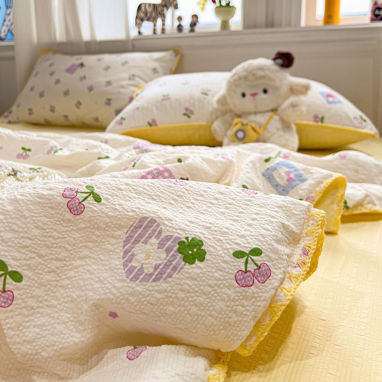 91家纺网 家纺一手货源 找家纺 富米莱（原臻工厂） 2026新款泡芙纱贝壳边夏被夏凉被空调被床盖床裙四件套-欧包系列 欧包-樱桃小软贴