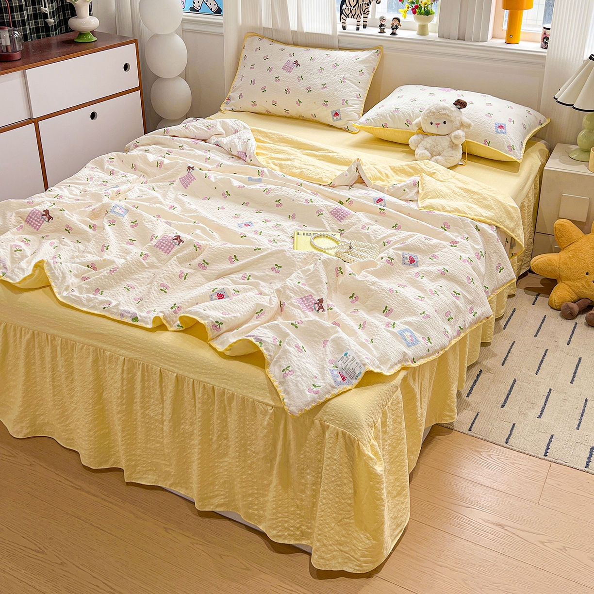 91家纺网 家纺一手货源 找家纺 富米莱（原臻工厂） 2026新款泡芙纱贝壳边夏被夏凉被空调被床盖床裙四件套-欧包系列 欧包-樱桃小软贴