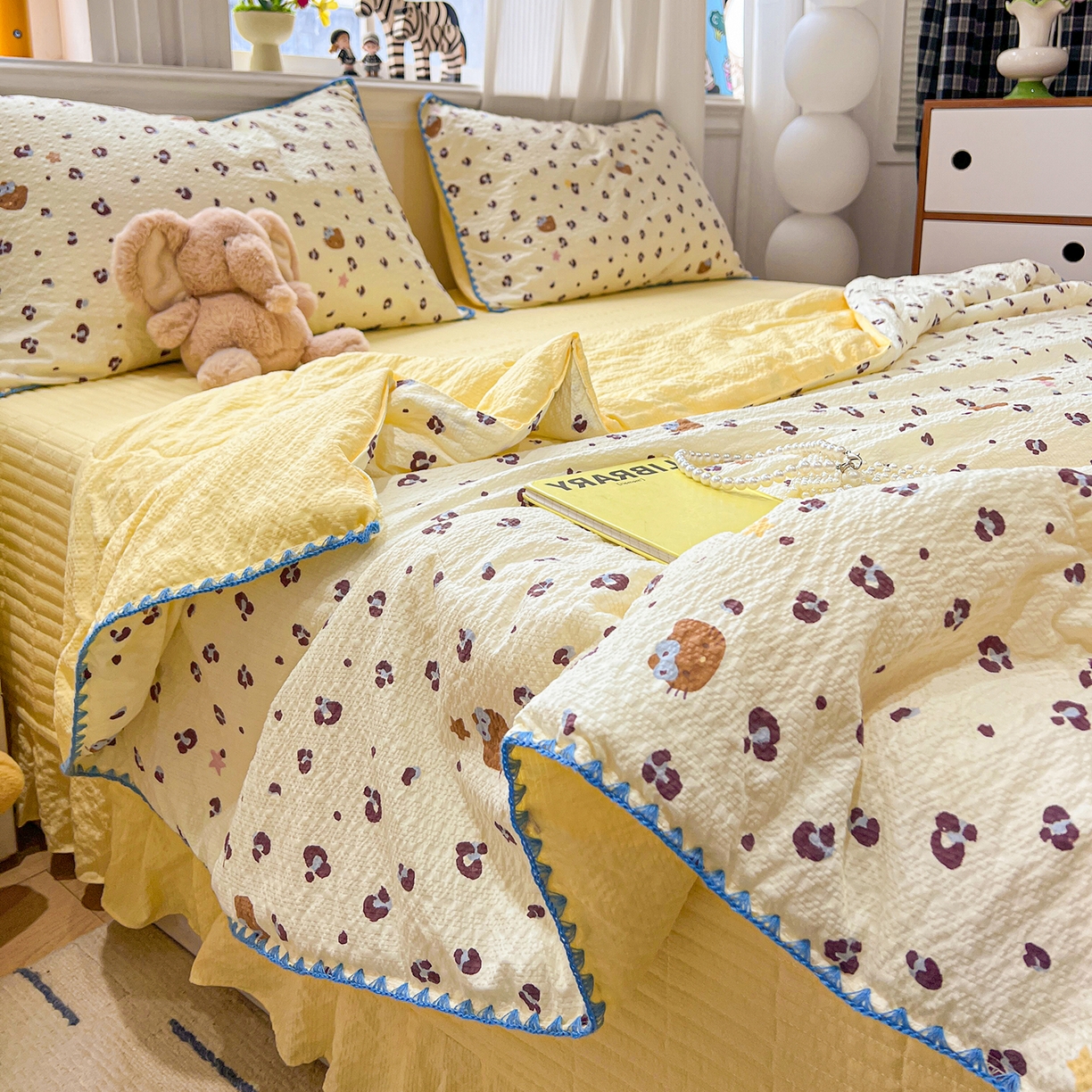 91家纺网 家纺一手货源 找家纺 富米莱（原臻工厂） 2026新款泡芙纱贝壳边夏被夏凉被空调被床盖床裙四件套-欧包系列 欧包-豹纹蓝星