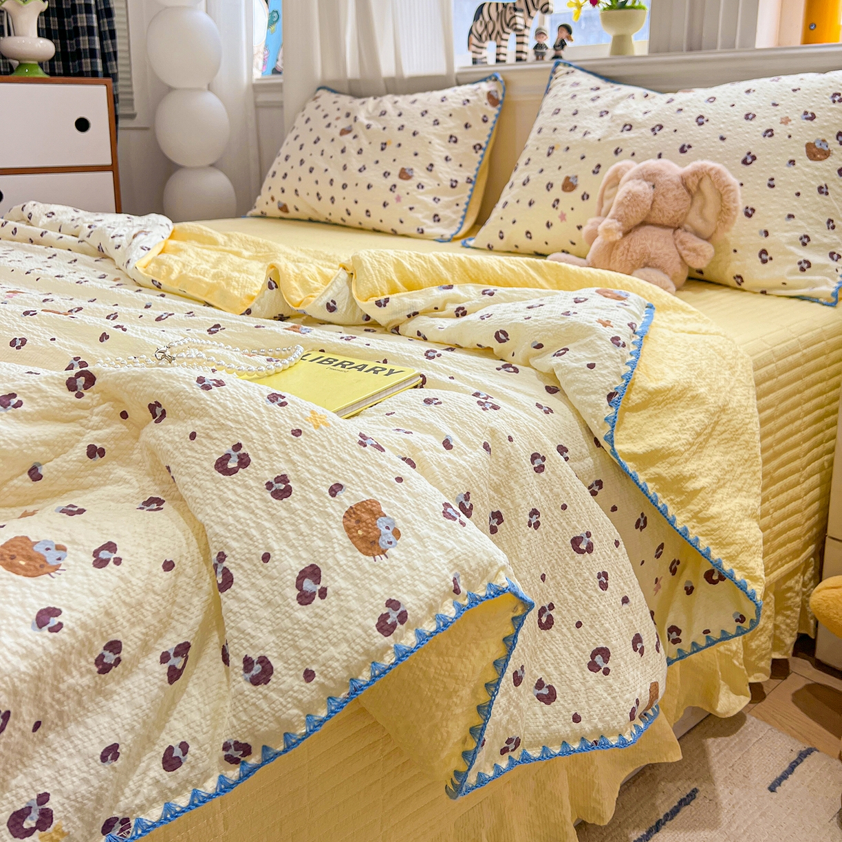 91家纺网 家纺一手货源 找家纺 富米莱（原臻工厂） 2026新款泡芙纱贝壳边夏被夏凉被空调被床盖床裙四件套-欧包系列 欧包-豹纹蓝星