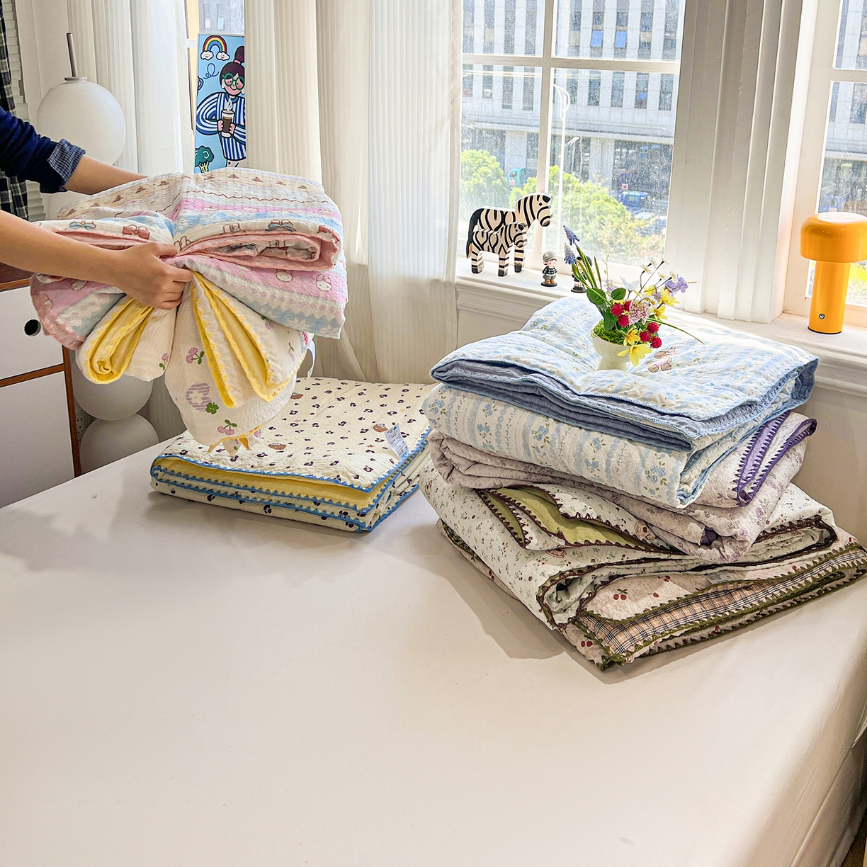 91家纺网 家纺一手货源 找家纺 富米莱（原臻工厂） 2026新款泡芙纱贝壳边夏被夏凉被空调被床盖床裙四件套-欧包系列 组合图仅供展示不可下单