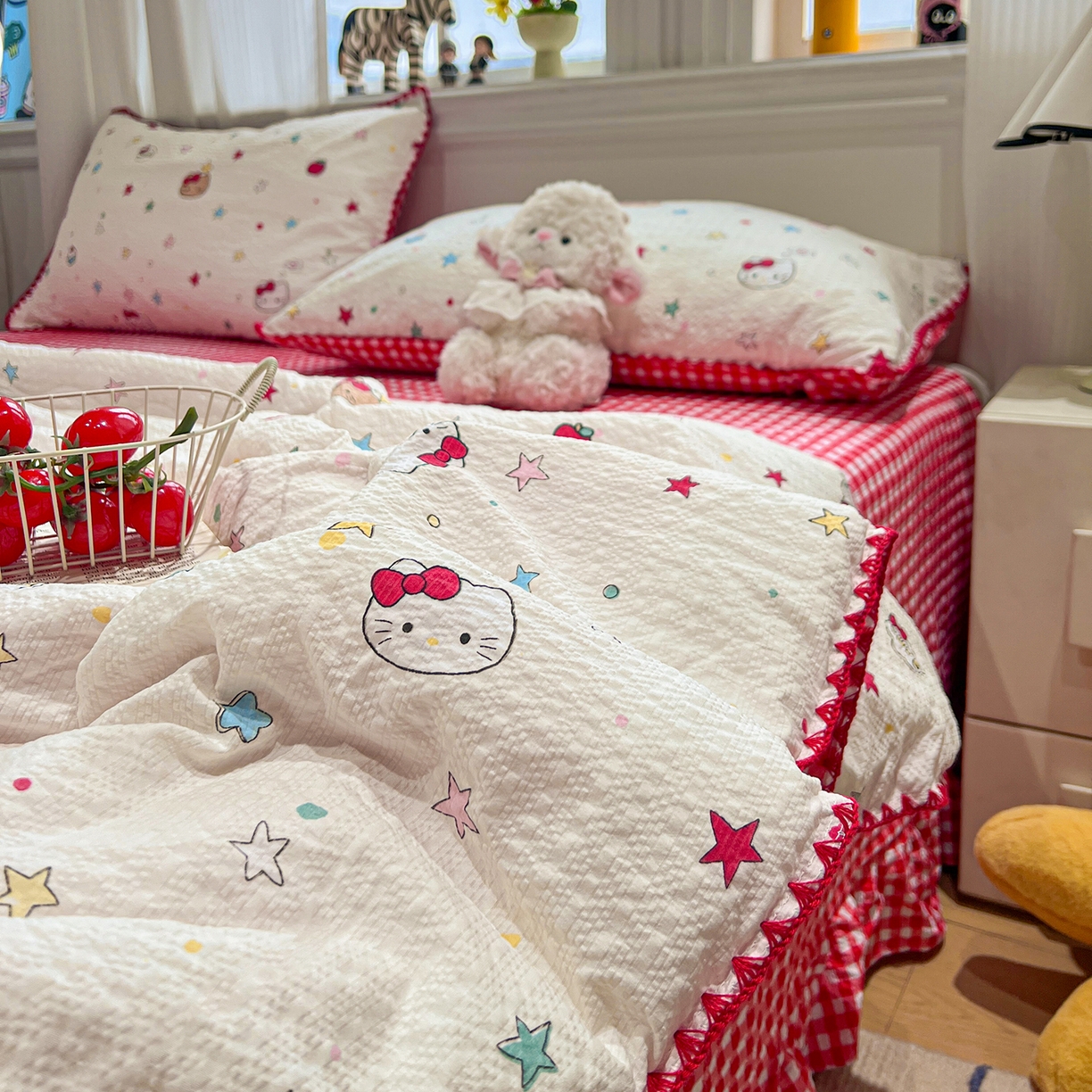 91家纺网 家纺一手货源 找家纺 富米莱（原臻工厂） 2026新款泡芙纱贝壳边夏被夏凉被空调被床盖床裙四件套-欧包系列 欧包-星芒凯蒂