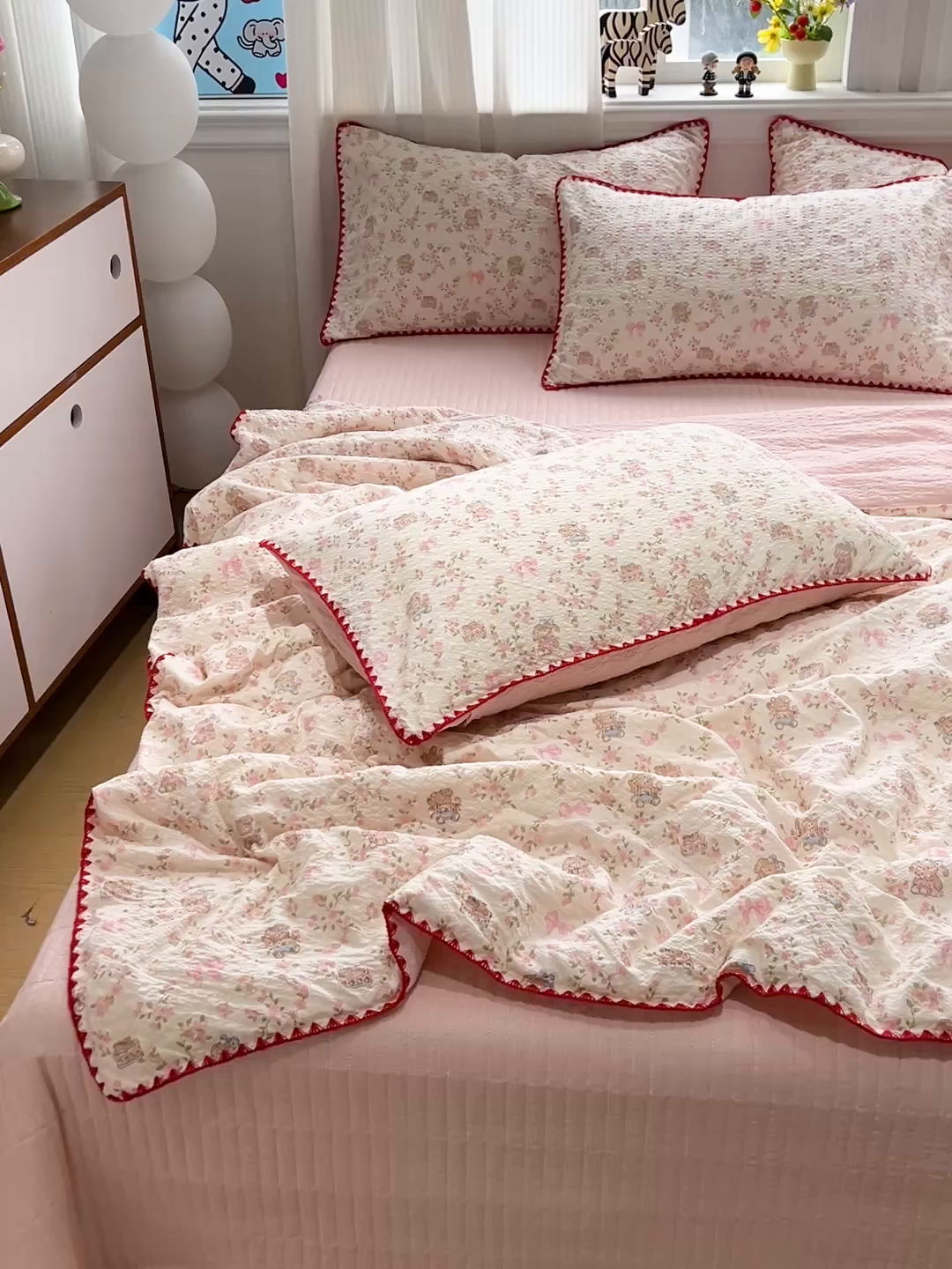 91家纺网 家纺一手货源 找家纺 富米莱（原臻工厂） 2026新款泡芙纱贝壳边夏被夏凉被空调被床盖床裙四件套-欧包系列 欧包-花园兔