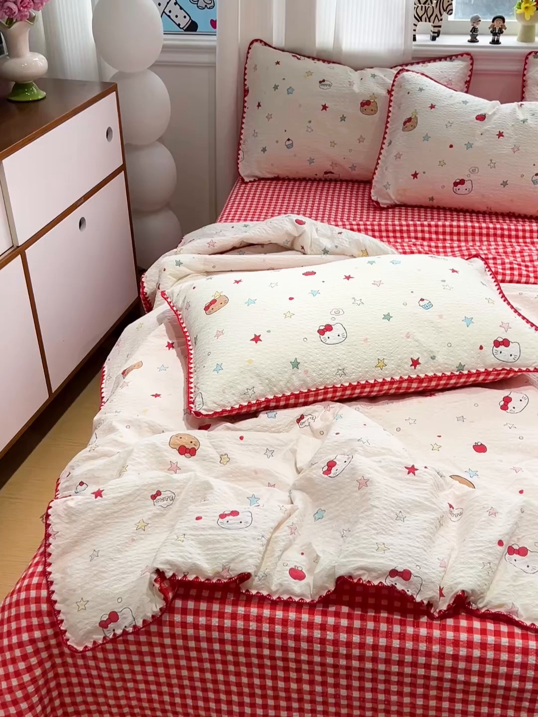 91家纺网 家纺一手货源 找家纺 富米莱（原臻工厂） 2026新款泡芙纱贝壳边夏被夏凉被空调被床盖床裙四件套-欧包系列 欧包-星芒凯蒂