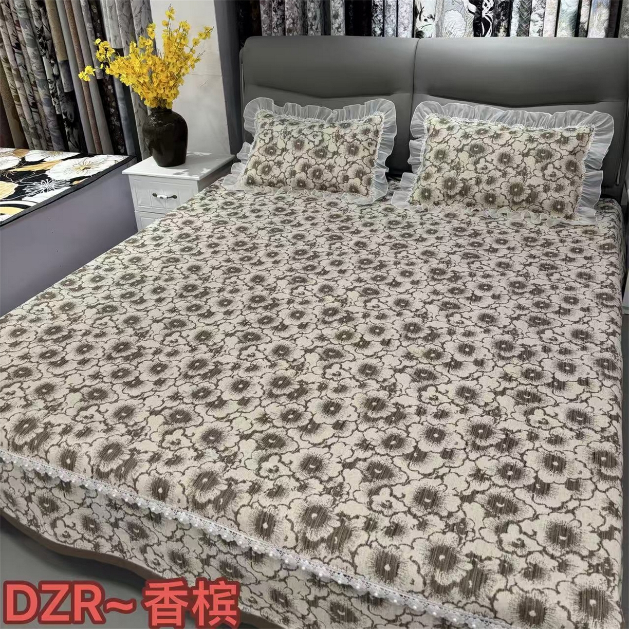 德之仁纺织 2026新款法式氛围感加厚防滑可机洗床盖-素菊呈祥 素菊呈祥-香槟