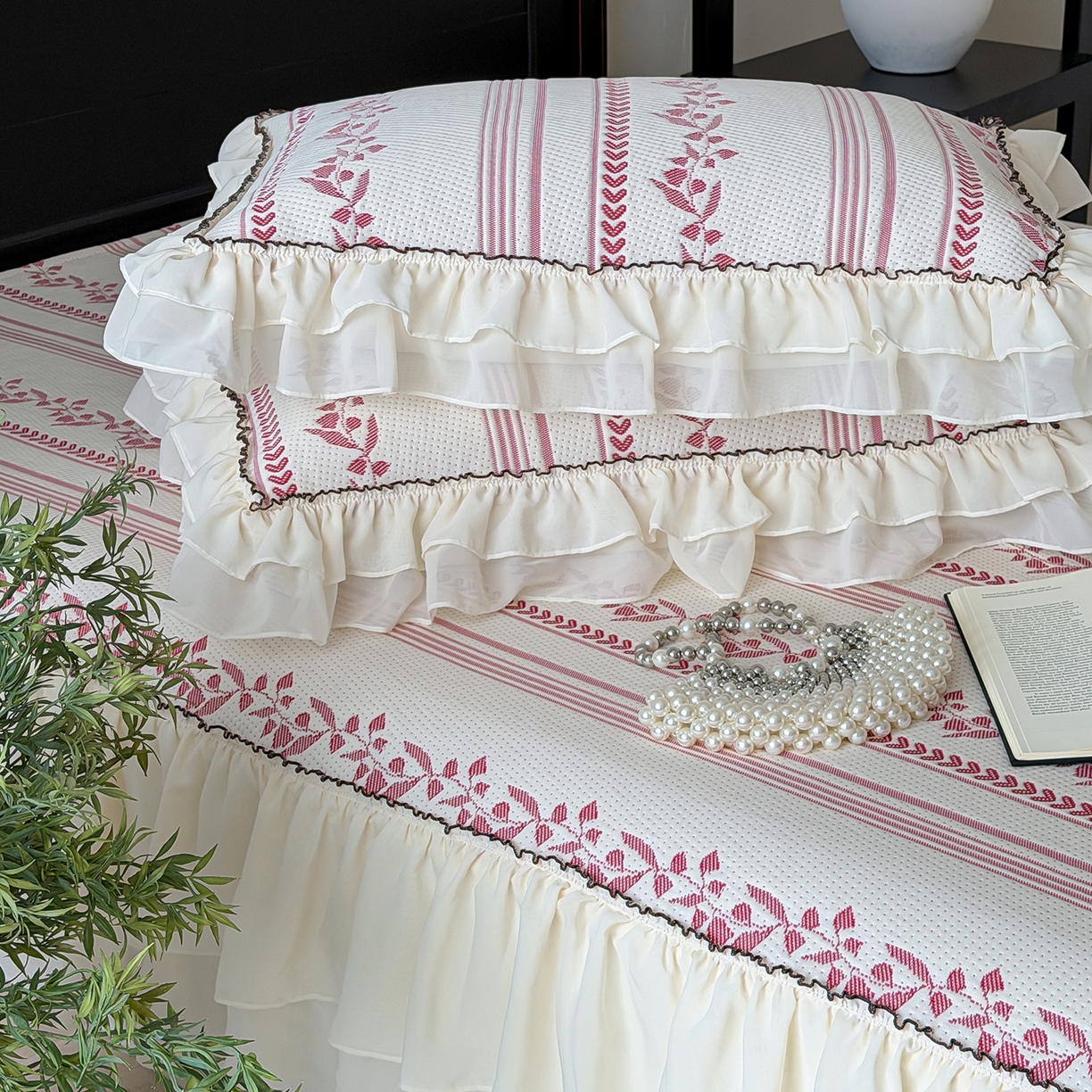 91家纺网 家纺一手货源 找家纺 （总）山茶家居-原创设计（原山茶家纺） 2026新款A类提花华夫格床盖款凉席三件套-罗马假日