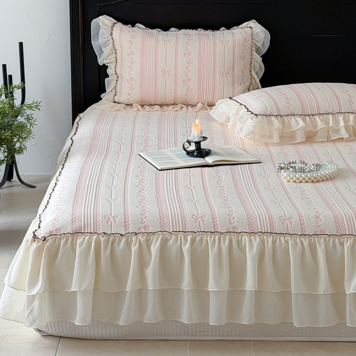 91家纺网 家纺一手货源 找家纺 （总）山茶家居-原创设计（原山茶家纺） 2026新款A类提花华夫格床盖款凉席三件套-罗马假日