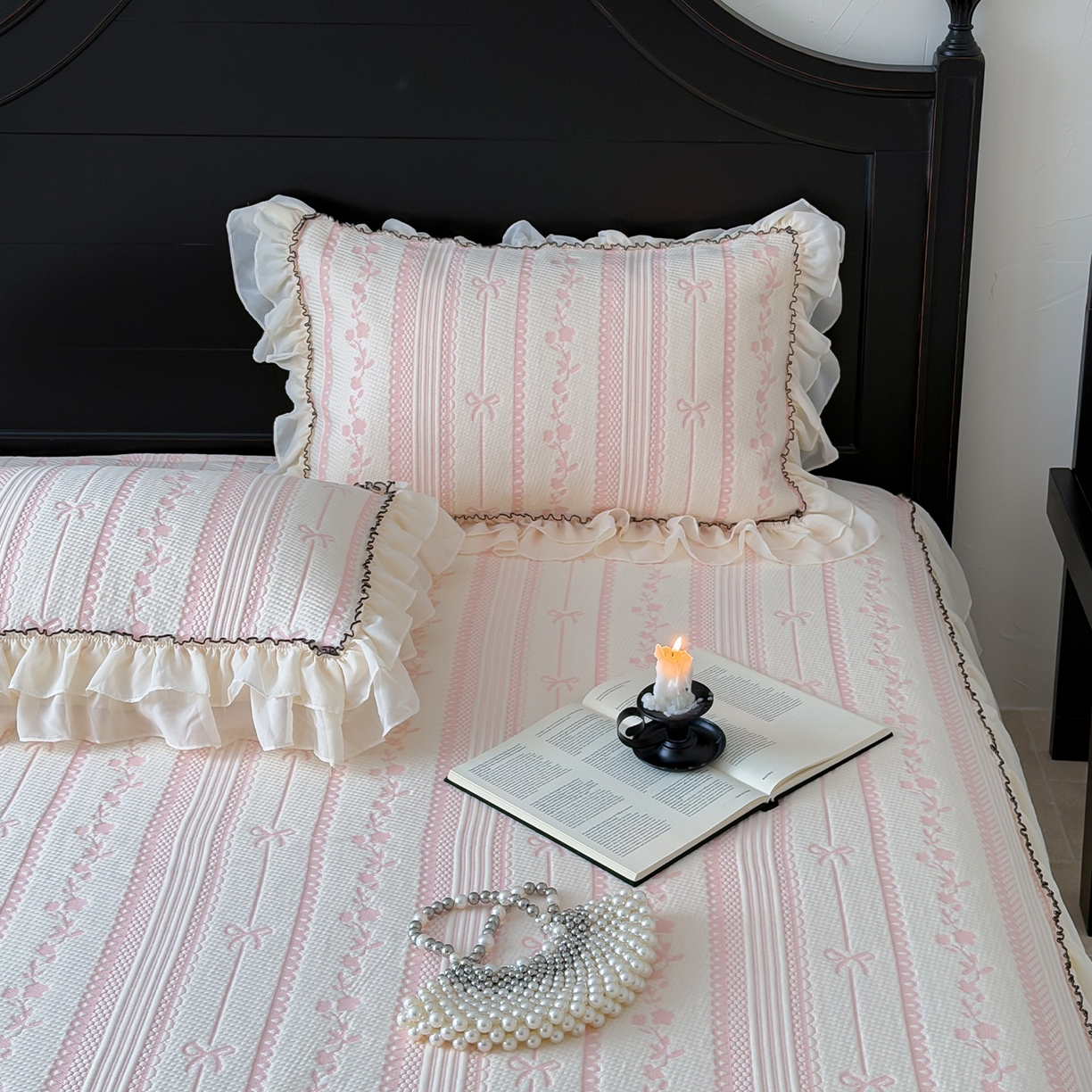 91家纺网 家纺一手货源 找家纺 山茶家居-原创设计（原山茶家纺） 2026新款A类提花华夫格床盖款凉席三件套-罗马假日 罗马假日-粉