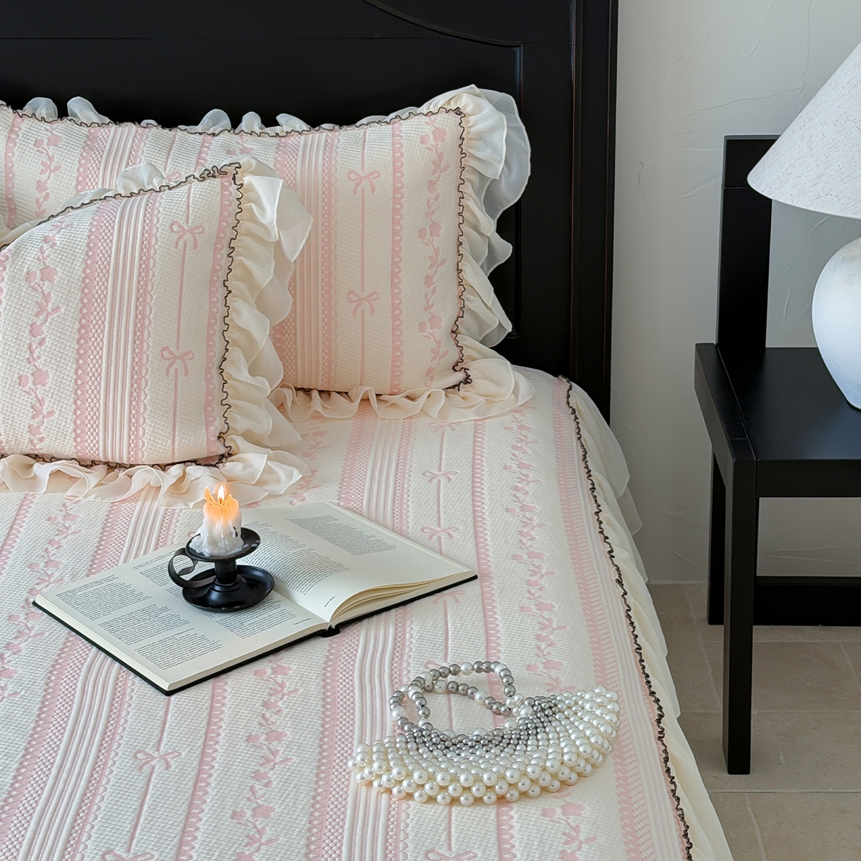 91家纺网 家纺一手货源 找家纺 山茶家居-原创设计（原山茶家纺） 2026新款A类提花华夫格床盖款凉席三件套-罗马假日 罗马假日-粉