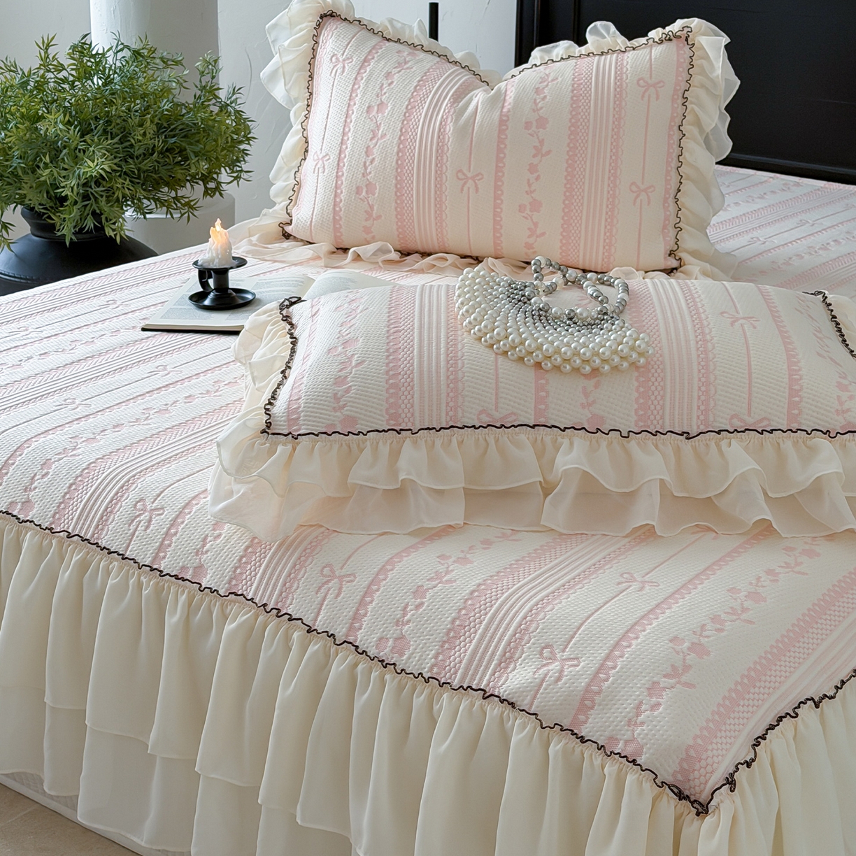 91家纺网 家纺一手货源 找家纺 山茶家居-原创设计（原山茶家纺） 2026新款A类提花华夫格床盖款凉席三件套-罗马假日 罗马假日-粉