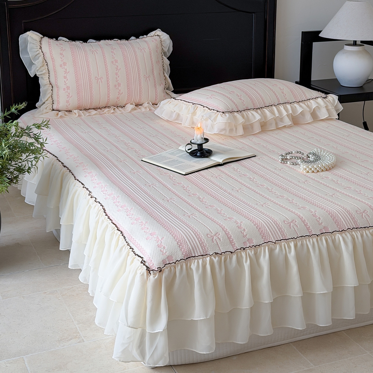 91家纺网 家纺一手货源 找家纺 山茶家居-原创设计（原山茶家纺） 2026新款A类提花华夫格床盖款凉席三件套-罗马假日 罗马假日-粉