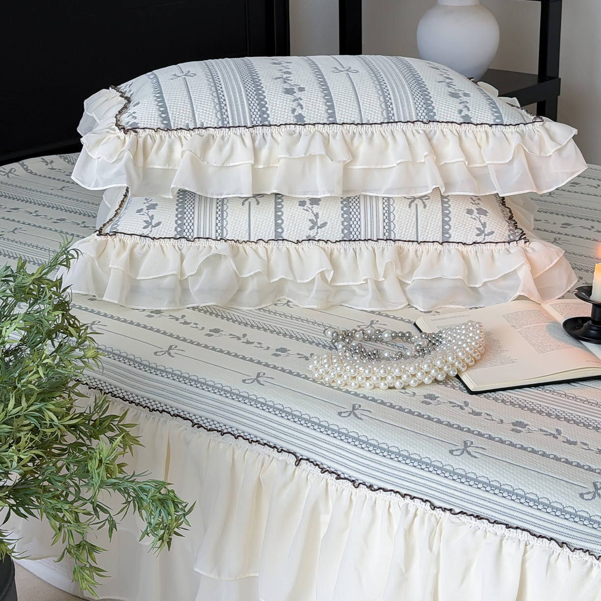 91家纺网 家纺一手货源 找家纺 山茶家居-原创设计（原山茶家纺） 2026新款A类提花华夫格床盖款凉席三件套-罗马假日 罗马假日-灰