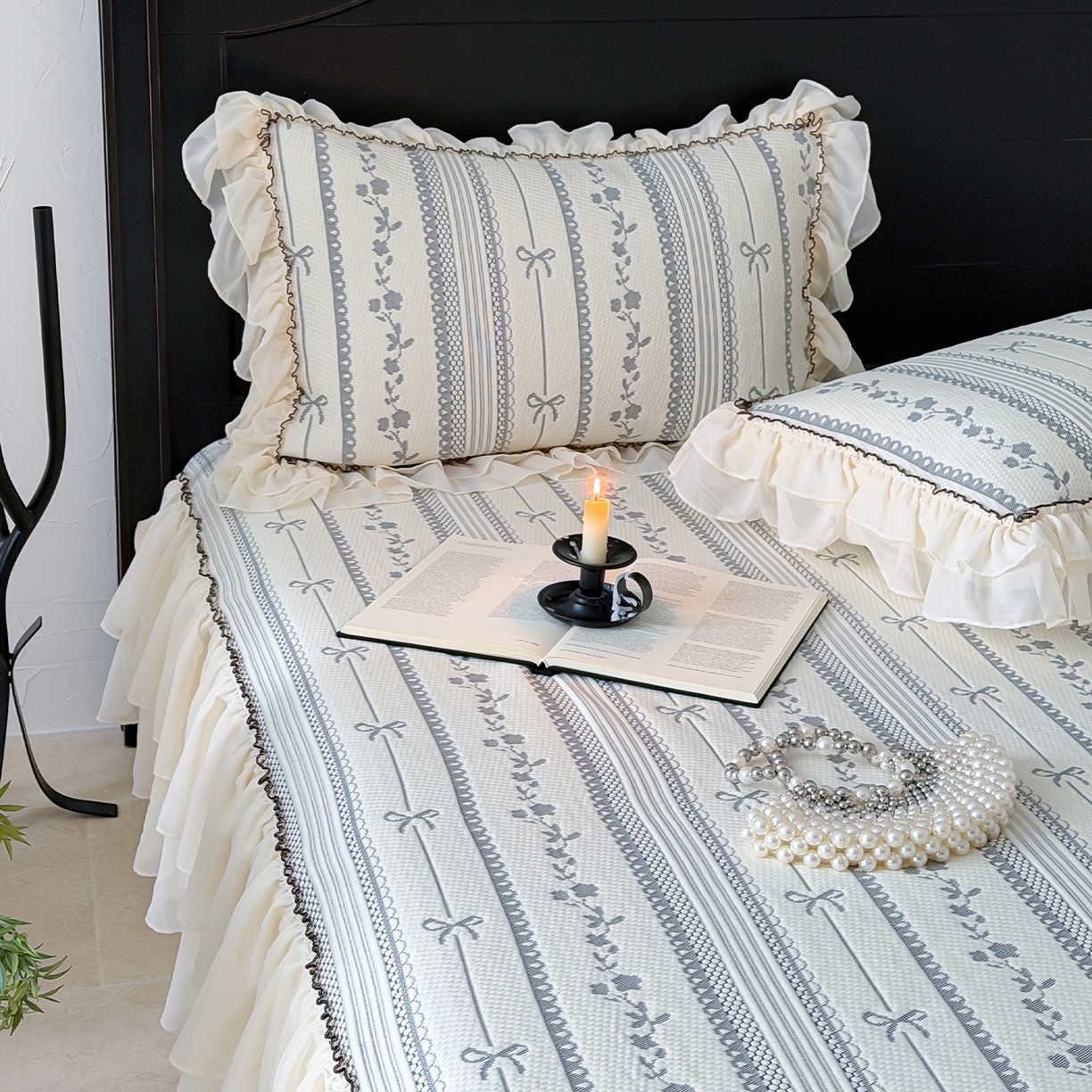 91家纺网 家纺一手货源 找家纺 山茶家居-原创设计（原山茶家纺） 2026新款A类提花华夫格床盖款凉席三件套-罗马假日 罗马假日-灰