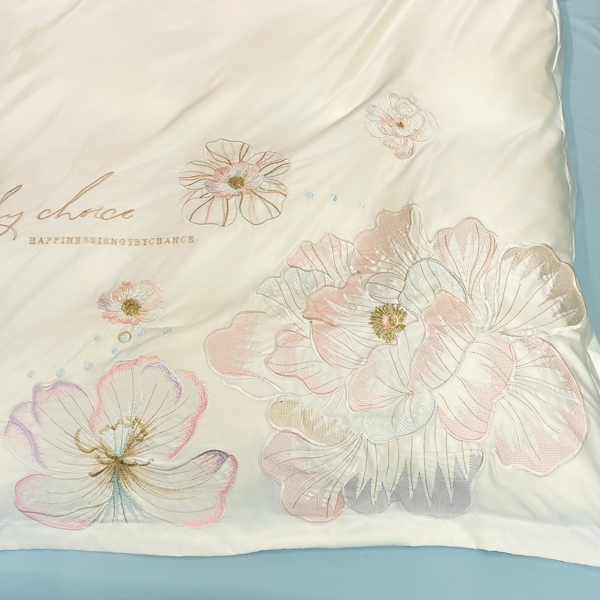 91家纺网 家纺一手货源 找家纺 （总）色鬼布艺高端家居主号 2026新款水洗冰丝刺绣四件套花颜系列