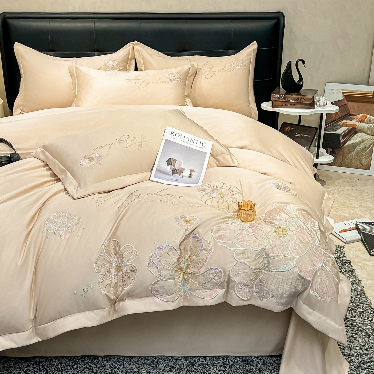 91家纺网 家纺一手货源 找家纺 色鬼布艺高端家居主号 2026新款水洗冰丝刺绣四件套花颜系列 花颜-金咖