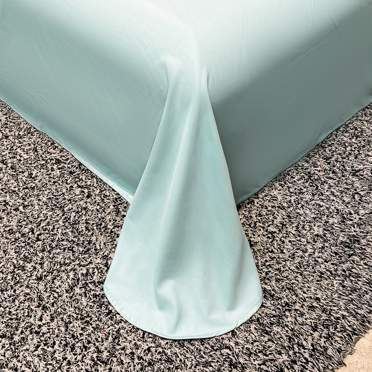 91家纺网 家纺一手货源 找家纺 色鬼布艺高端家居主号 2026新款水洗冰丝刺绣四件套花颜系列 花颜-梵星兰